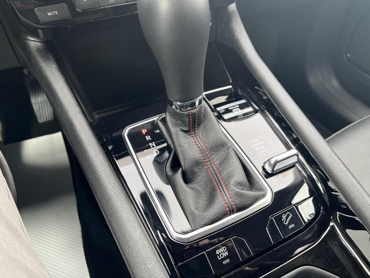 2022 Jeep Compass Trailhawk 4x4 @ 3.99% for 60 mo Photo