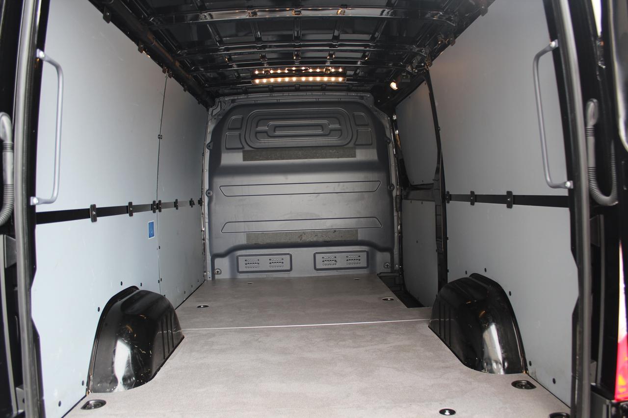 2024 Mercedes-Benz Sprinter Cargo Van 144" - "LOW ROOF" - "DIESEL" - "LEATHER SEATS" Photo2