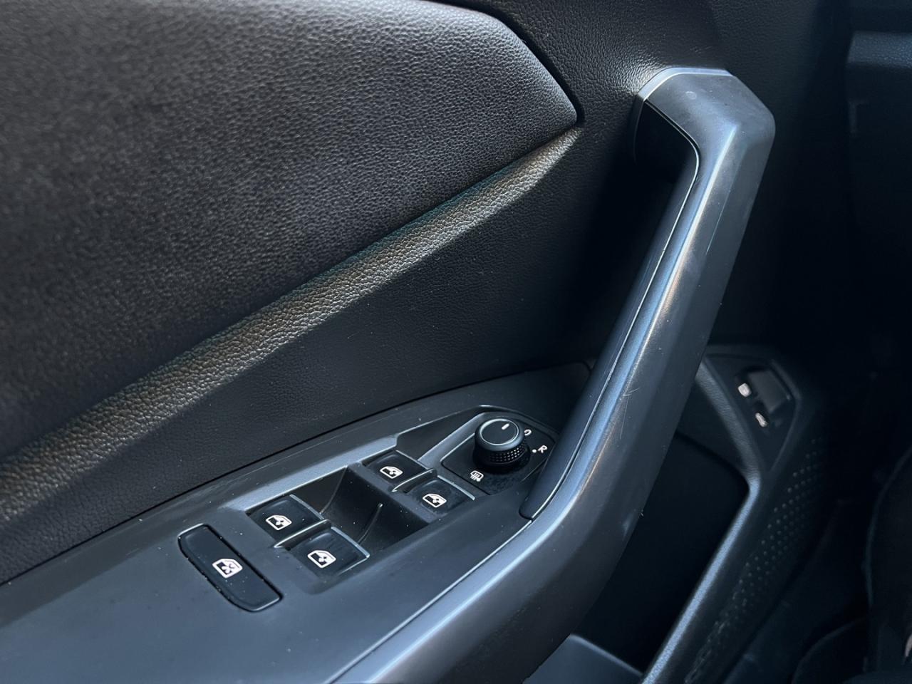 2023 Volkswagen Jetta Comfortline Sport   Htd Steering   Sunroof   Leath Photo