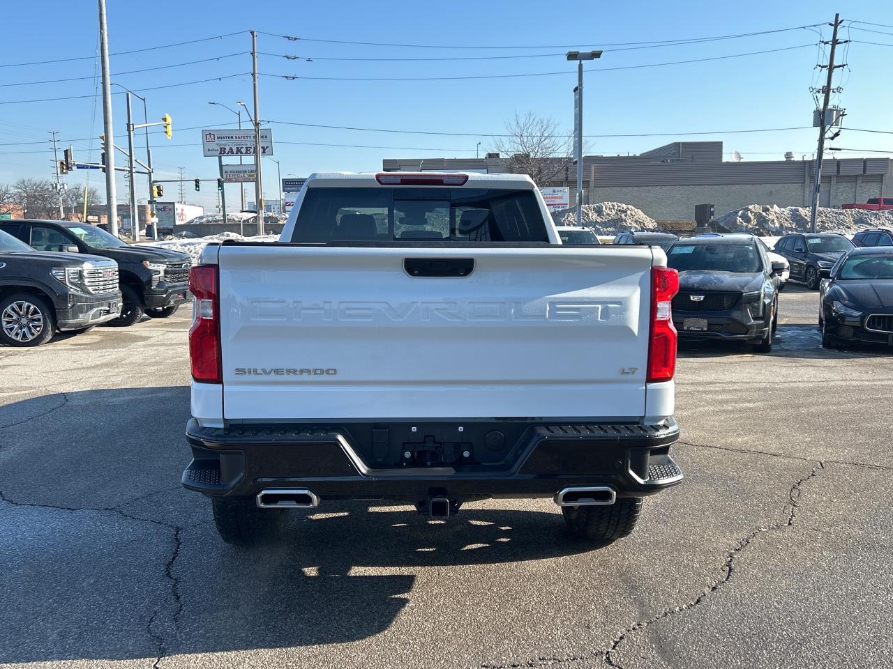 2023 Chevrolet Silverado 1500 4WD Crew Cab 157  LT Trail Boss Photo