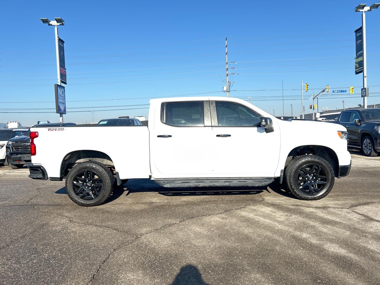 2023 Chevrolet Silverado 1500 4WD Crew Cab 157  LT Trail Boss Photo