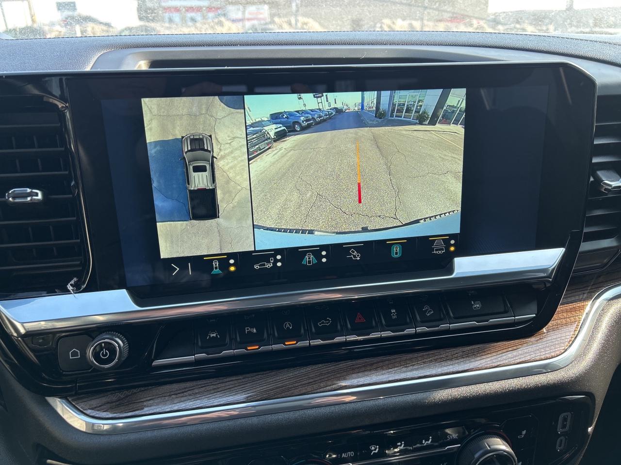 2023 Chevrolet Silverado 1500 4WD Crew Cab 157  LT Trail Boss Photo