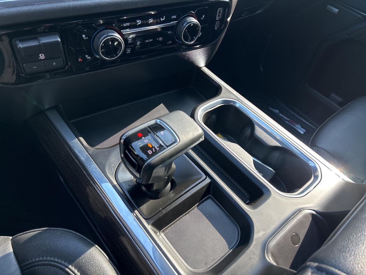 2023 Chevrolet Silverado 1500 4WD Crew Cab 157  LT Trail Boss Photo