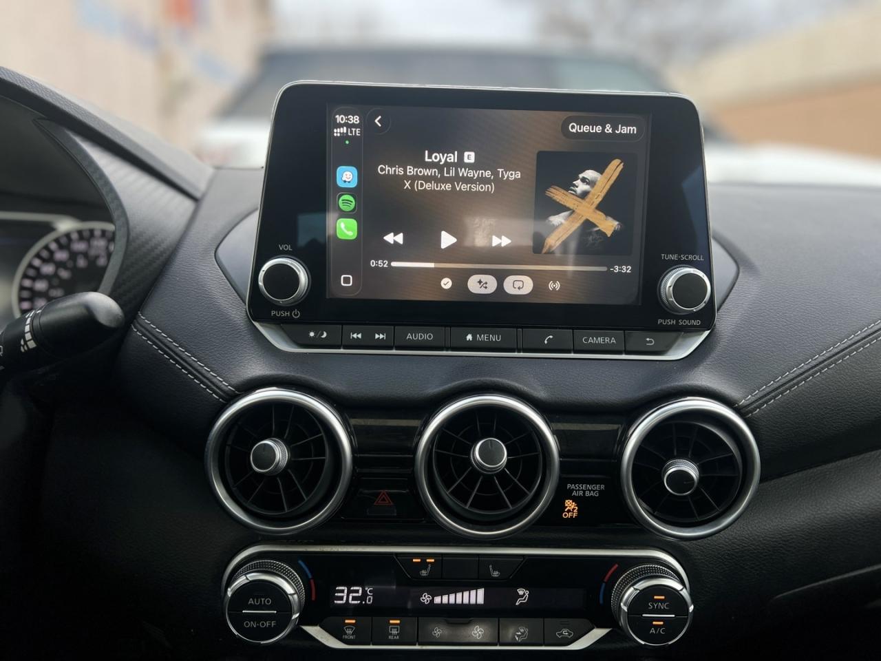 2022 Nissan Sentra SV   Sunroof   Htd Seats   Dual Climate Photo