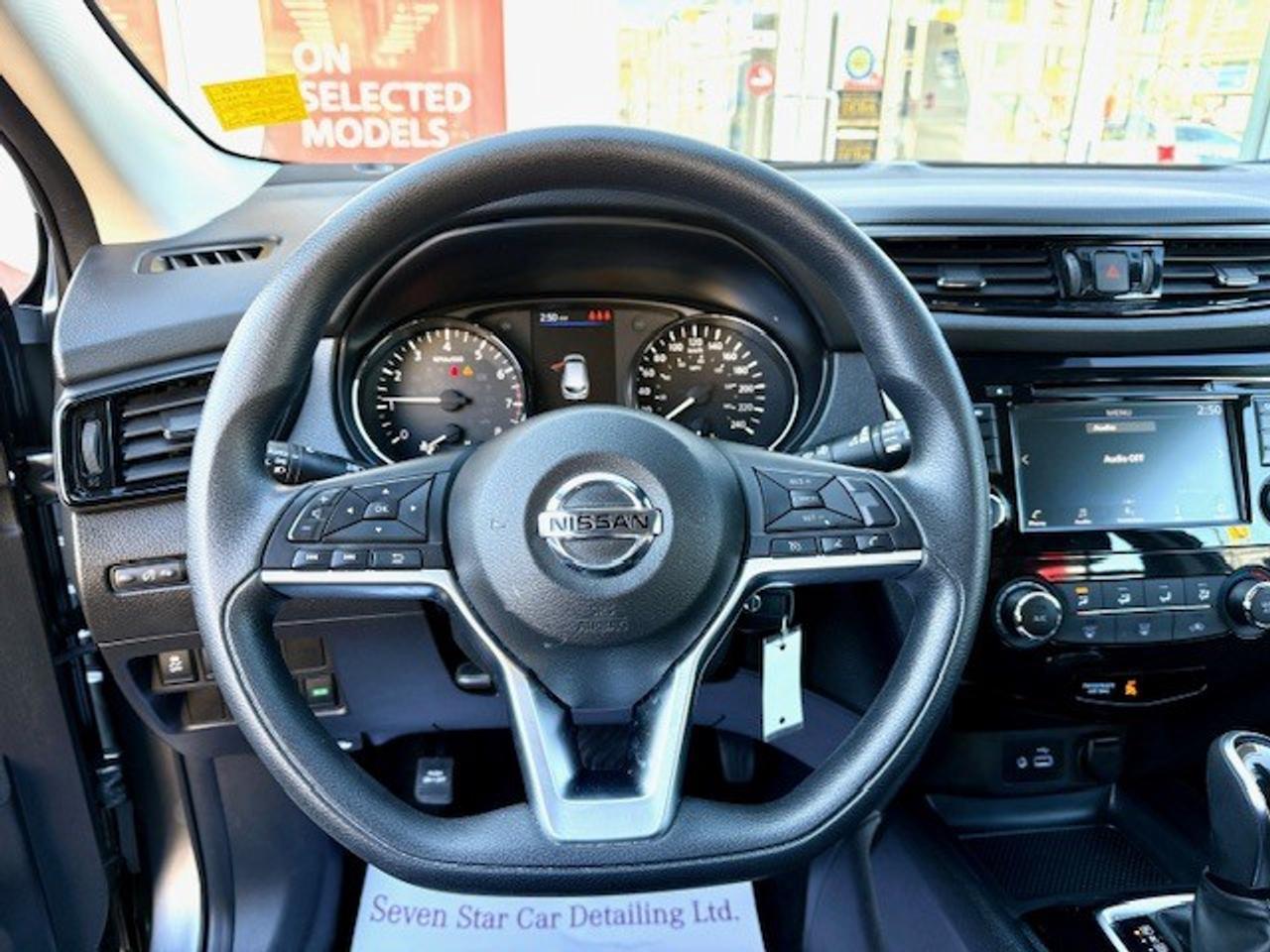 2023 Nissan Qashqai S FWD, APPLE CarPlay, BLIND SPOT, RearView CAMERA Photo