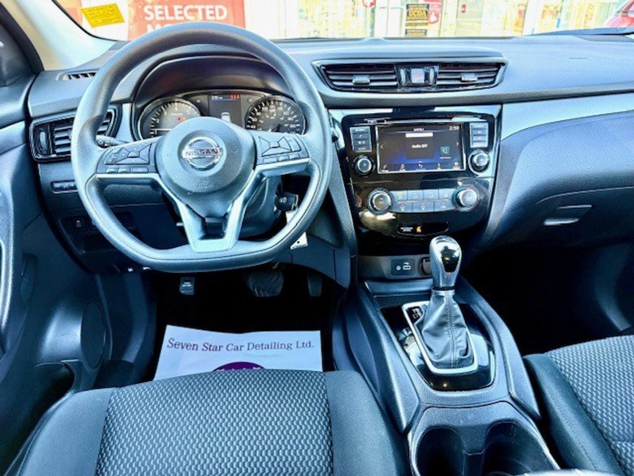 2023 Nissan Qashqai S FWD, APPLE CarPlay, BLIND SPOT, RearView CAMERA Photo