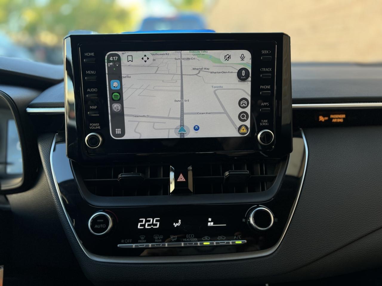 2022 Toyota Corolla LE   Lane Dep   Forward Safety   Carplay Photo