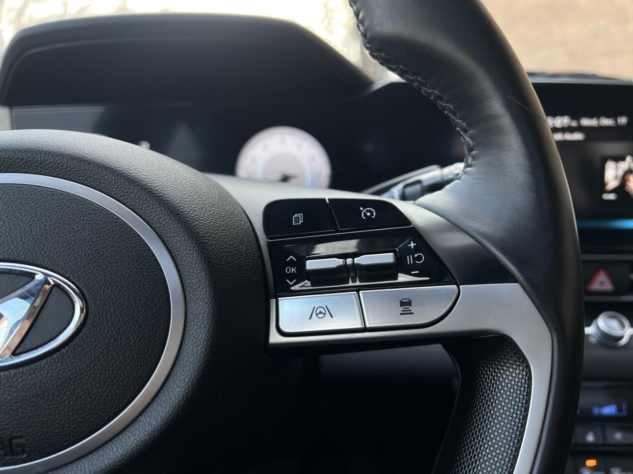 2023 Hyundai Elantra Luxury   Leather   Htd Steering   Navi   Sunroof Photo