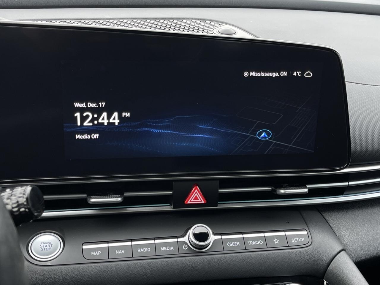 2023 Hyundai Elantra Luxury   Leather   Htd Steering   Navi   Sunroof Photo