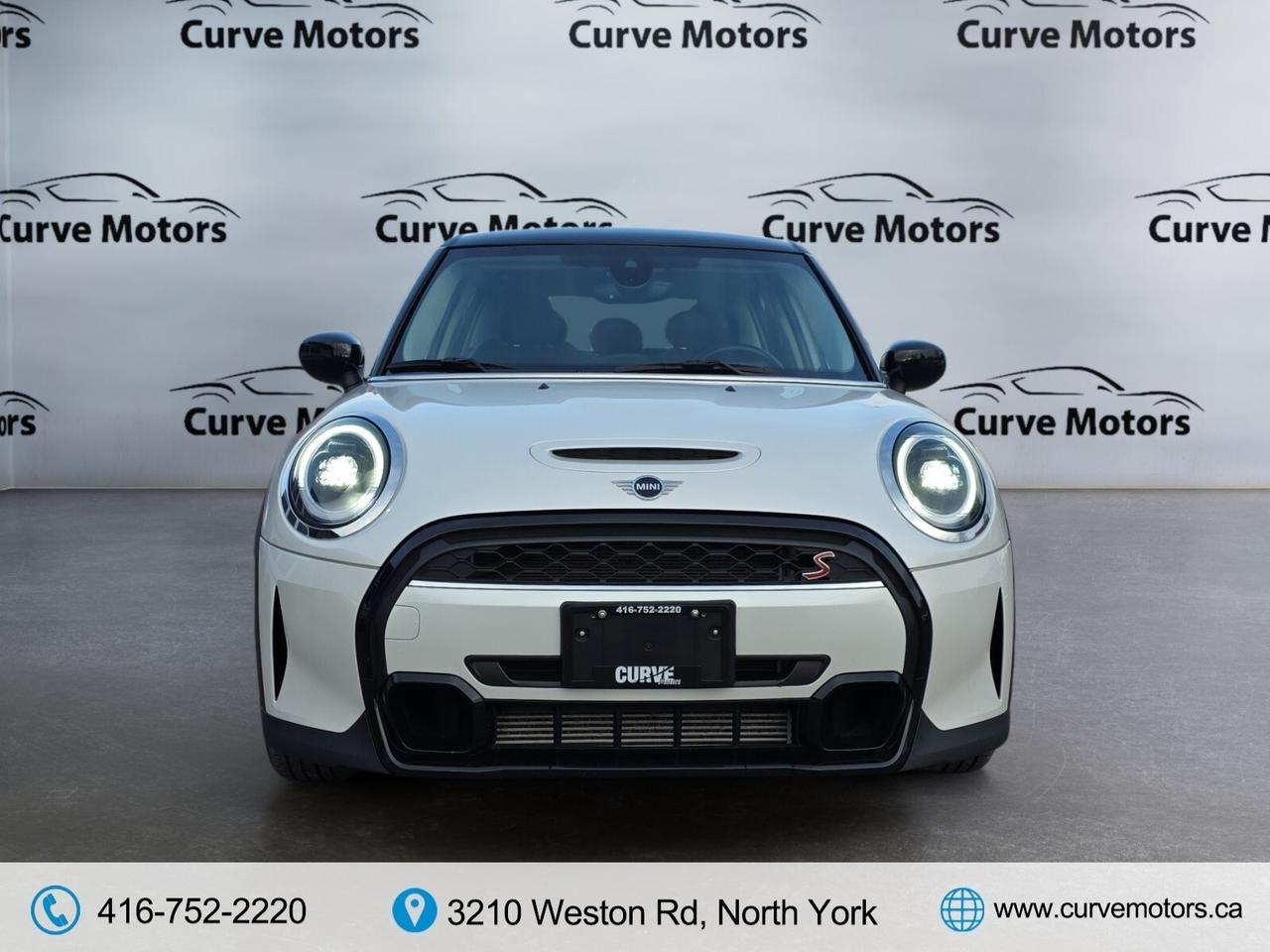 2024 MINI 5 Door Cooper S * NO ACCIDENTS / NAVI / PANORAMIC / CARPL Photo