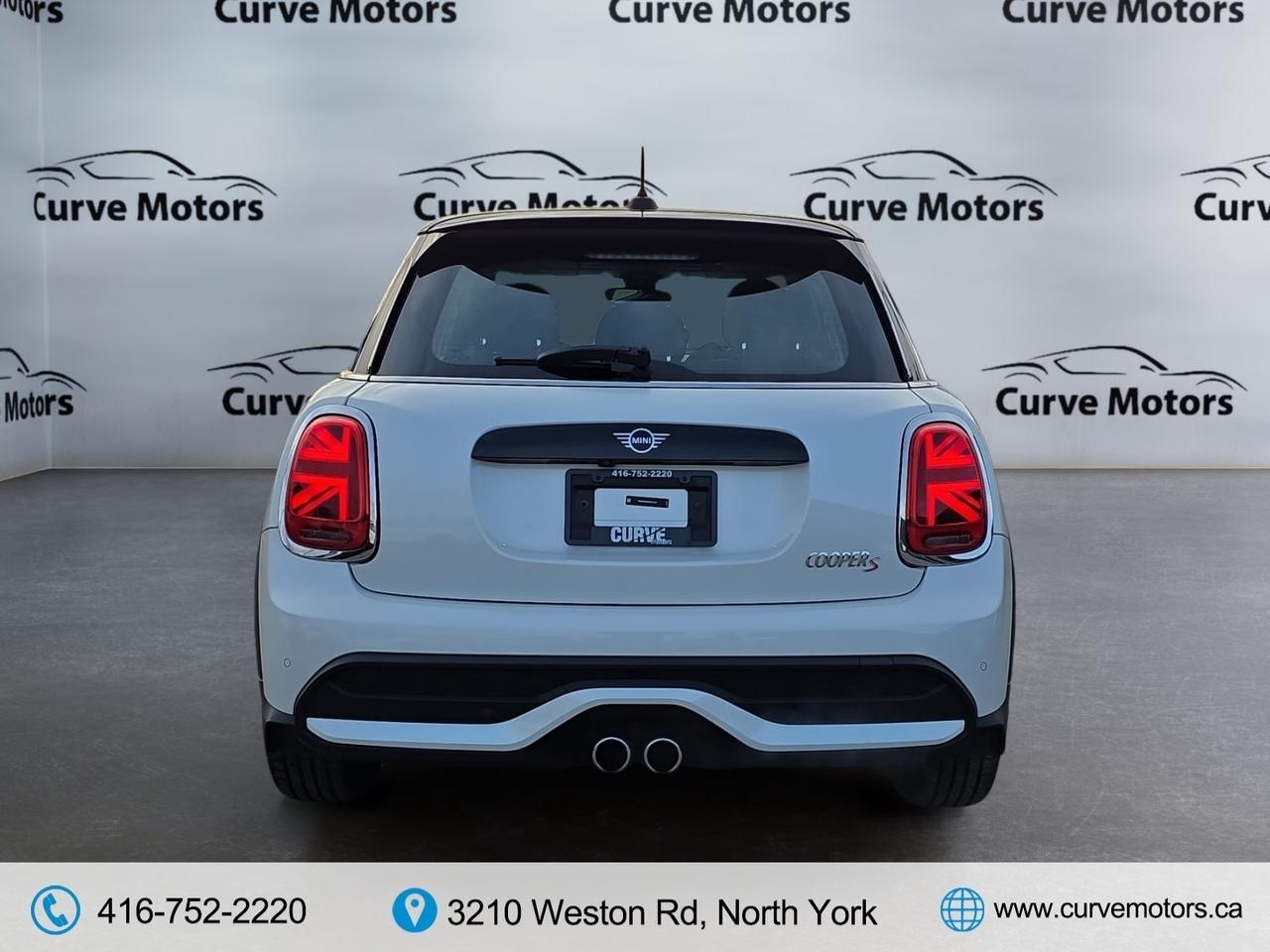 2024 MINI 5 Door Cooper S * NO ACCIDENTS / NAVI / PANORAMIC / CARPL Photo3