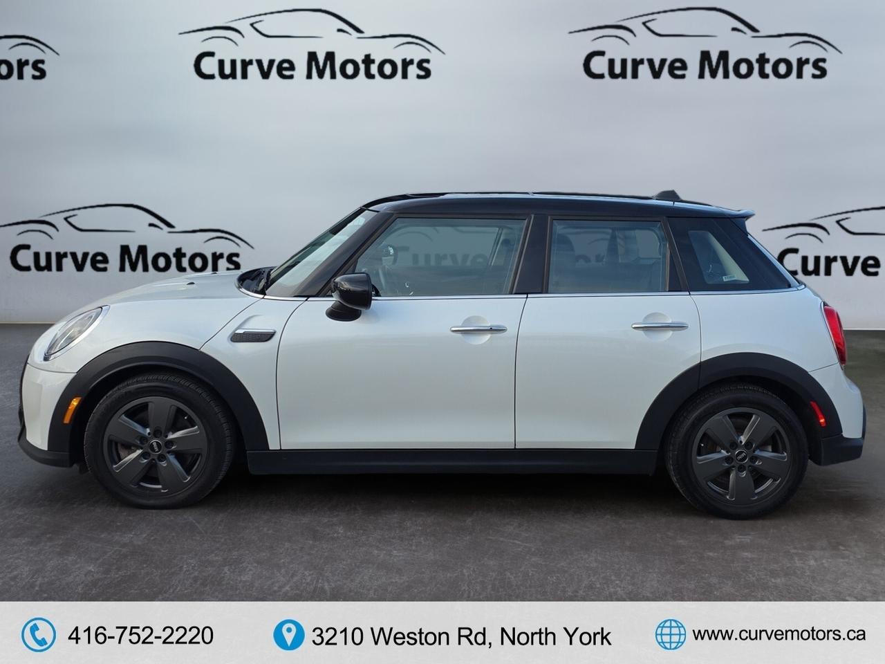 2024 MINI 5 Door Cooper S * NO ACCIDENTS / NAVI / PANORAMIC / CARPL Photo