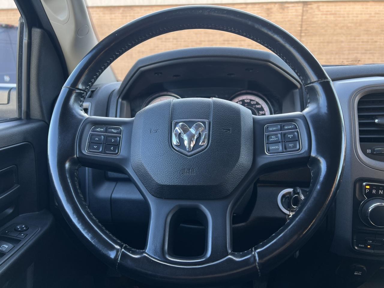 2022 RAM 1500 Classic EXPRESS CREW CAB 5.7 HEMI 4X4   Htd Seats   Rev Ca Photo