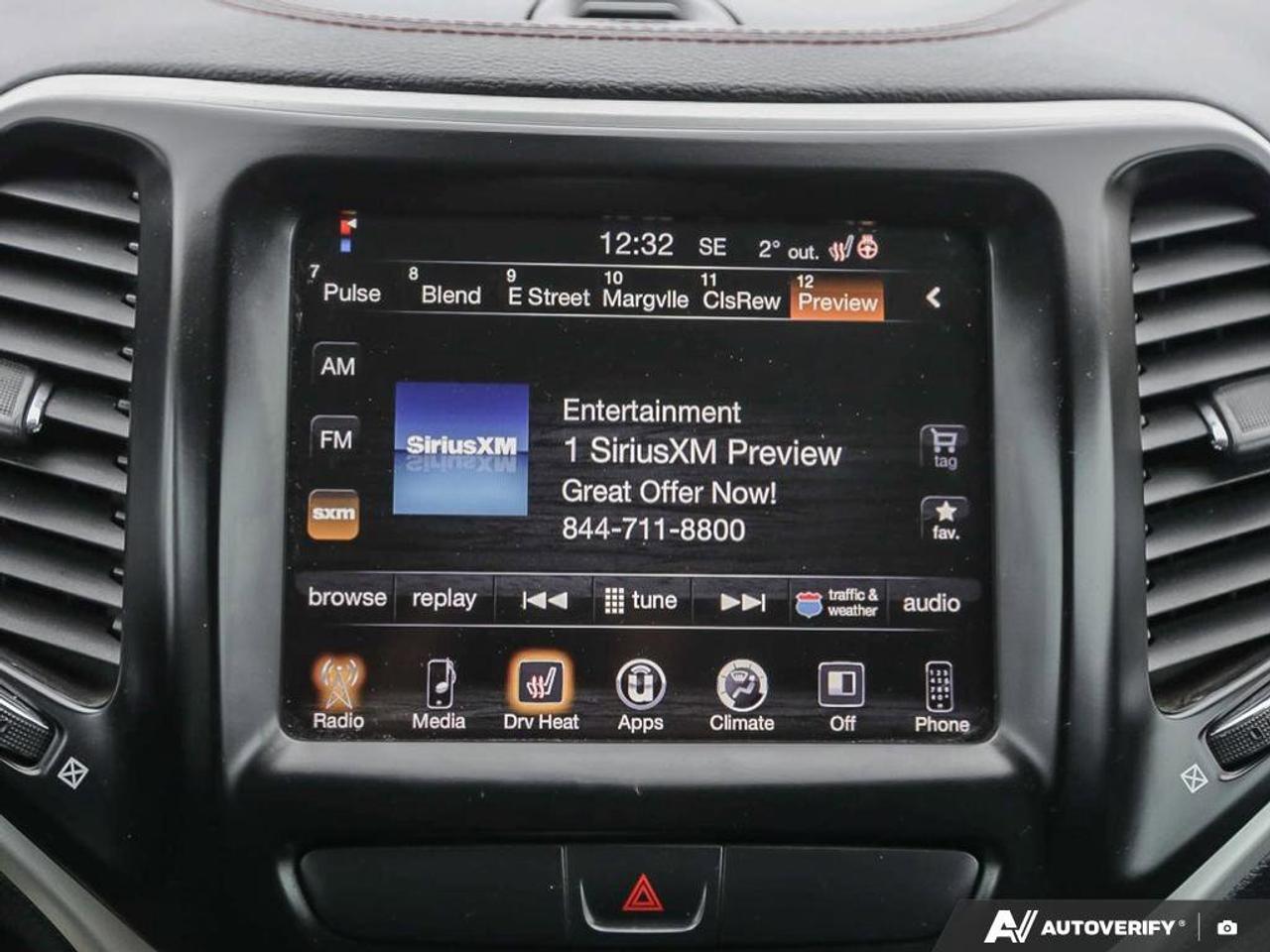 2017 Jeep Cherokee Trailhawk Photo