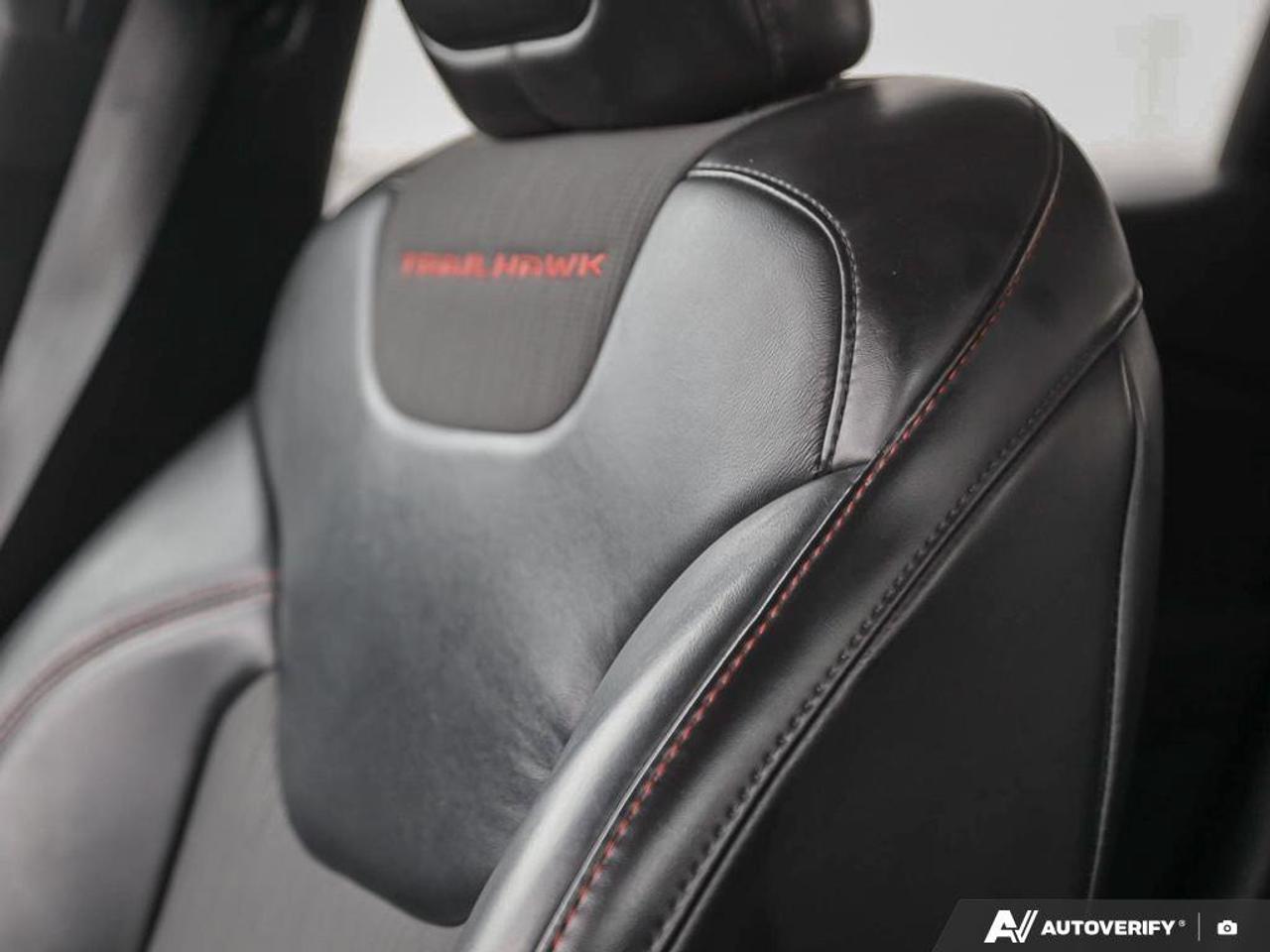 2017 Jeep Cherokee Trailhawk Photo