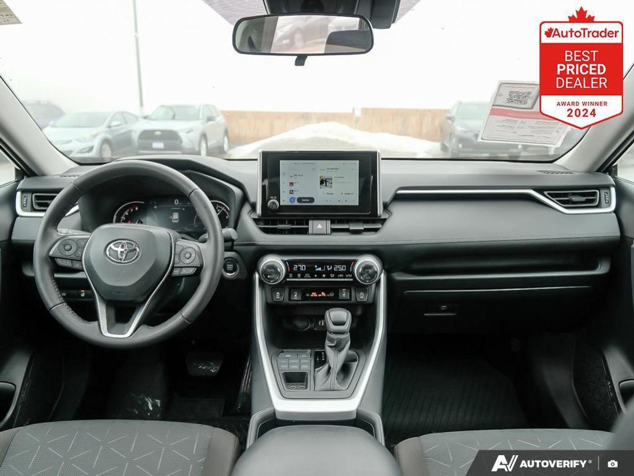 2025 Toyota RAV4 XLE 4dr All-wheel Drive Photo