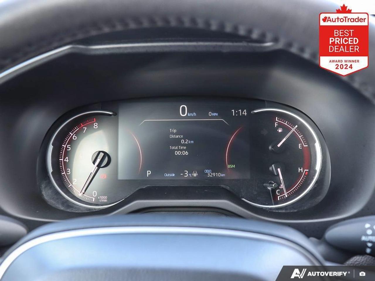 2025 Toyota RAV4 XLE 4dr All-wheel Drive Photo