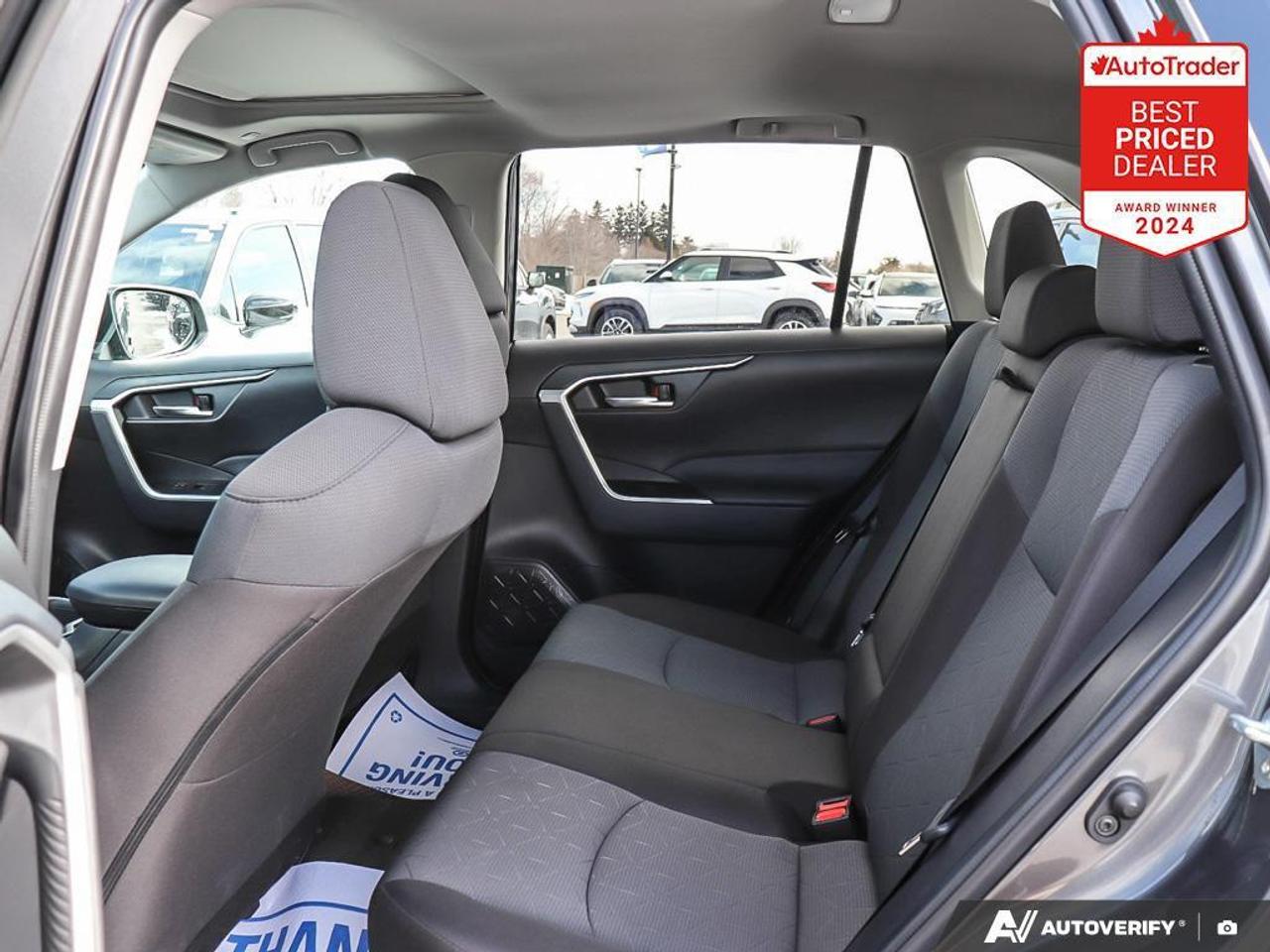 2025 Toyota RAV4 XLE 4dr All-wheel Drive Photo