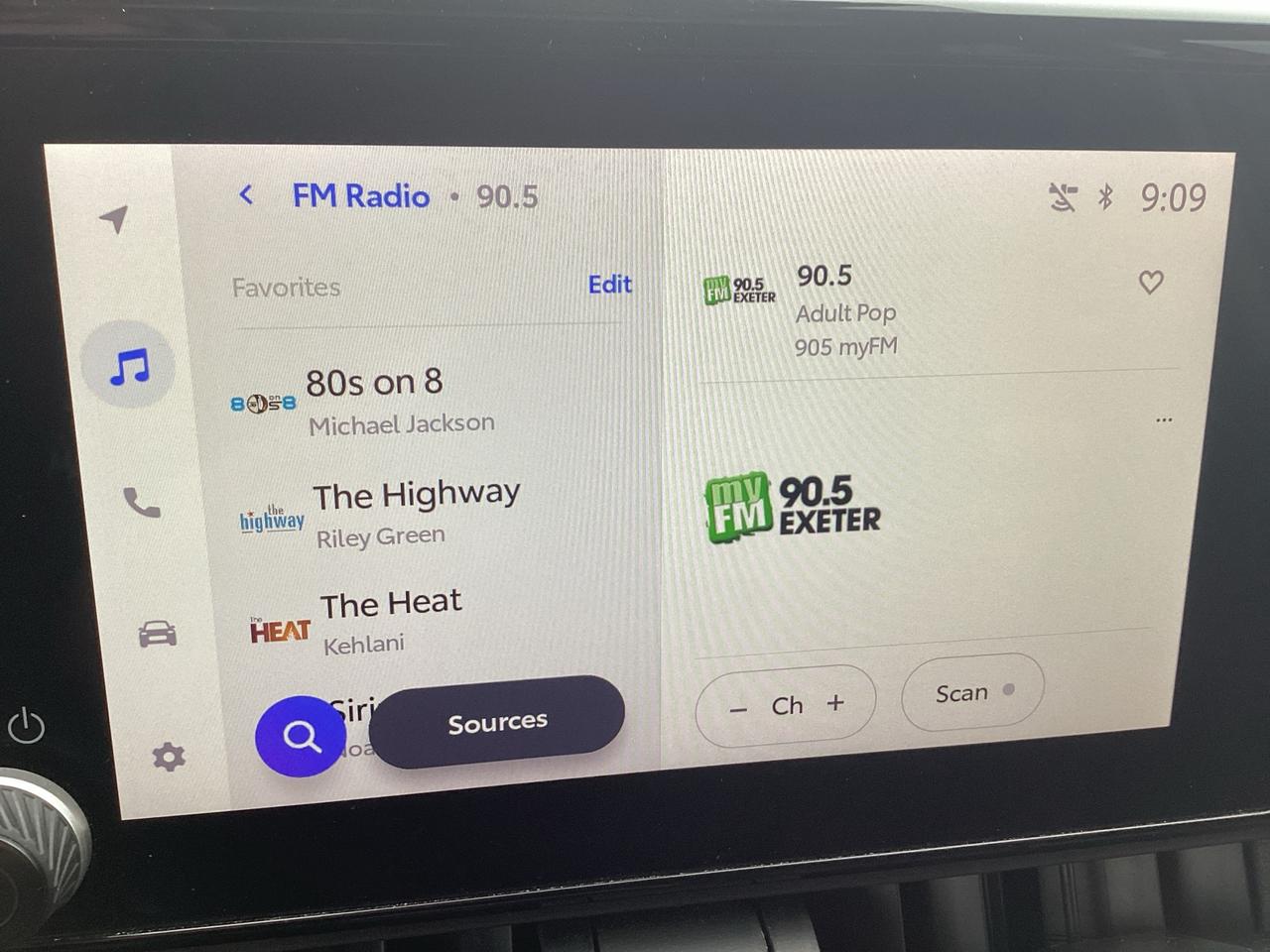 2024 Toyota RAV4 XLE AWD Photo
