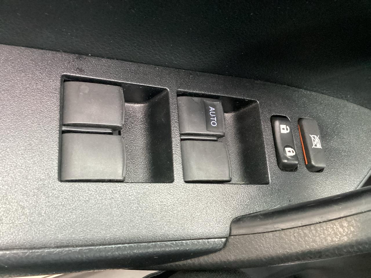 2019 Toyota Corolla XSE Photo