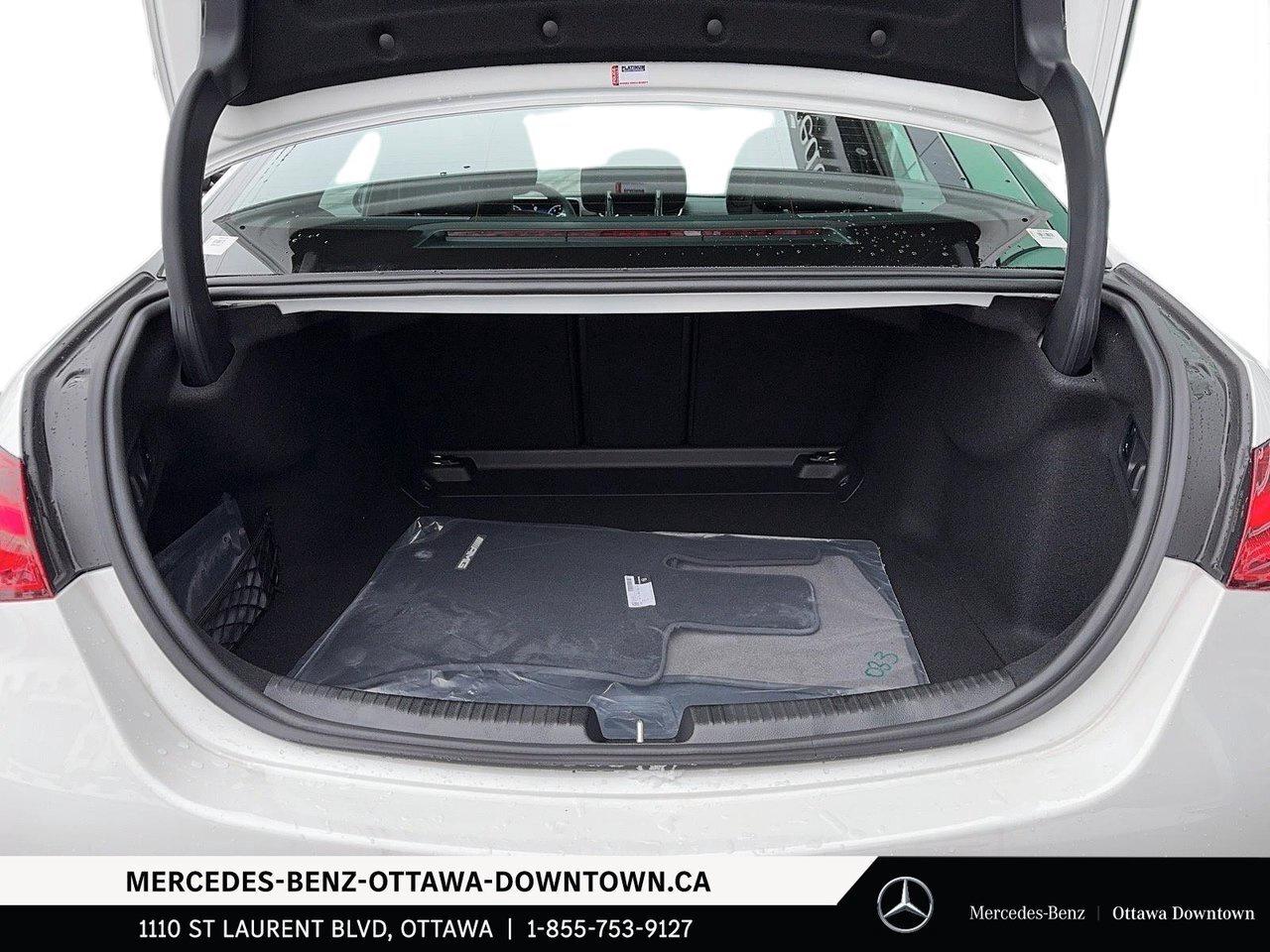 2025 Mercedes-Benz C-Class C 300 4MATIC Manager’s Demo 2025 Mercedes-Benz C30 Photo