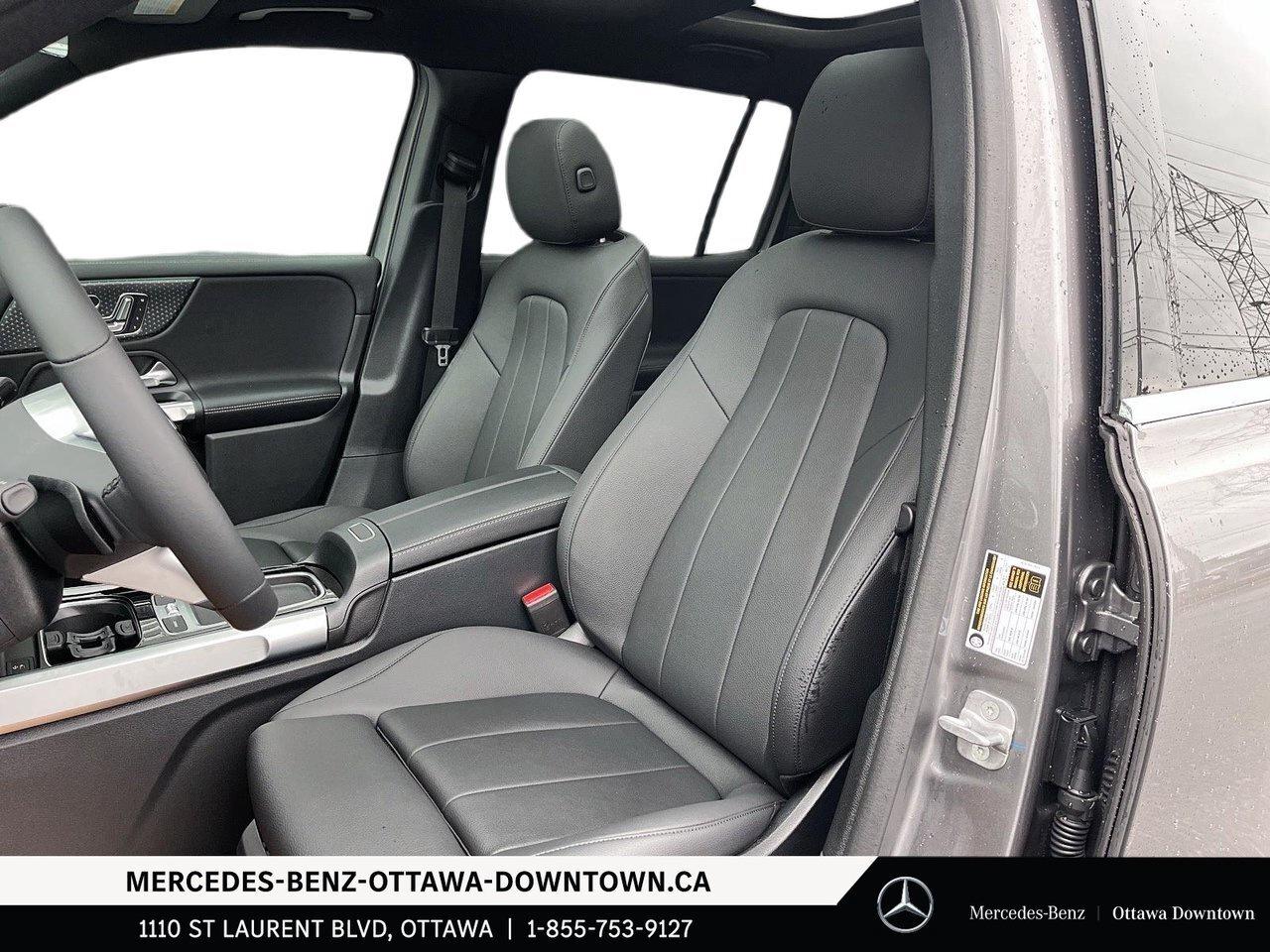 2025 Mercedes-Benz GLB 250 4MATIC Photo