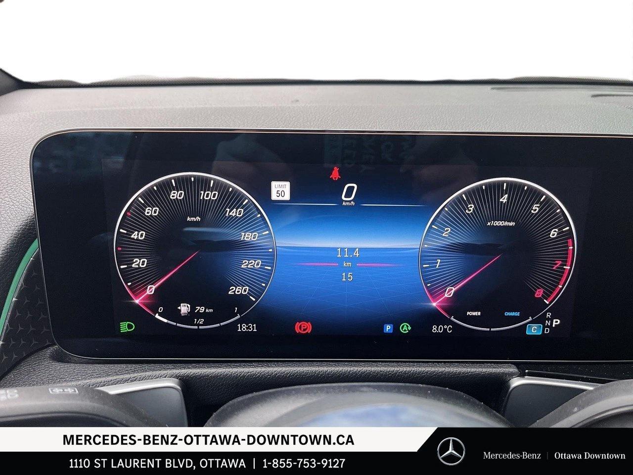 2025 Mercedes-Benz GLB 250 4MATIC Photo