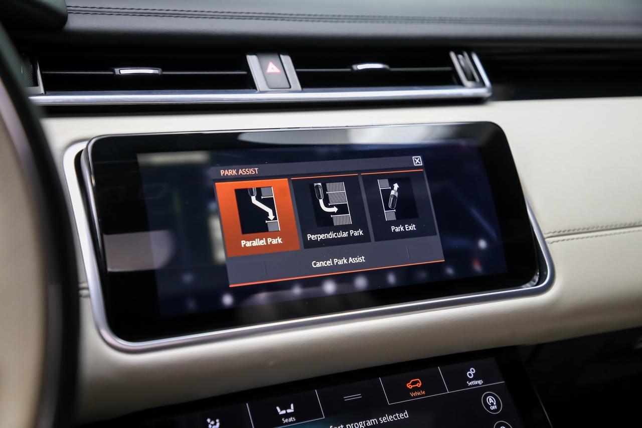 2018 Land Rover Range Rover Velar P380 R-DYNAMIC HSE 1ST EDITION RARECOLOR SERV.RECS Photo