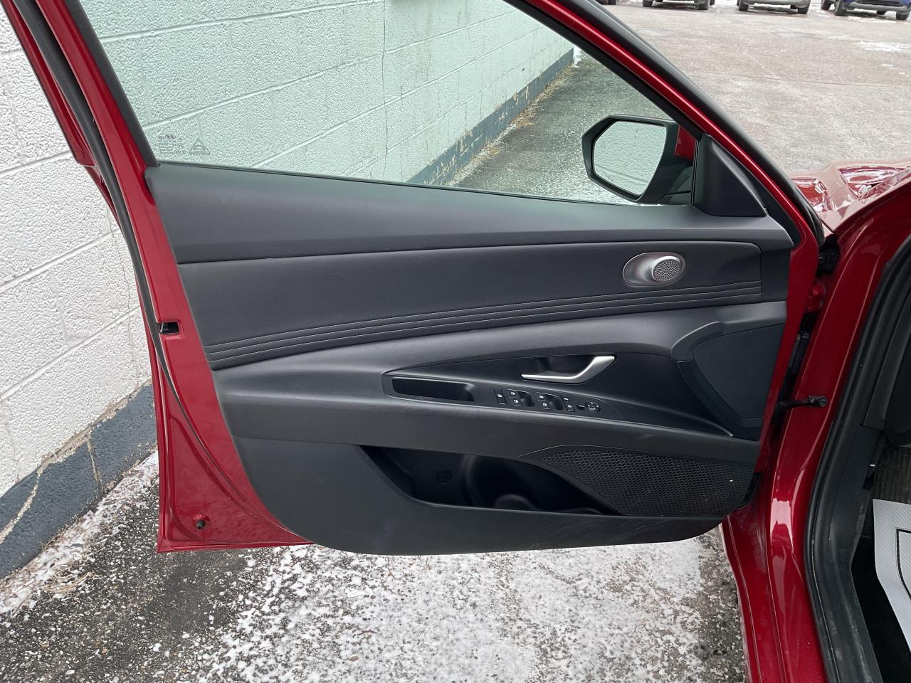 2024 Hyundai Elantra  Photo