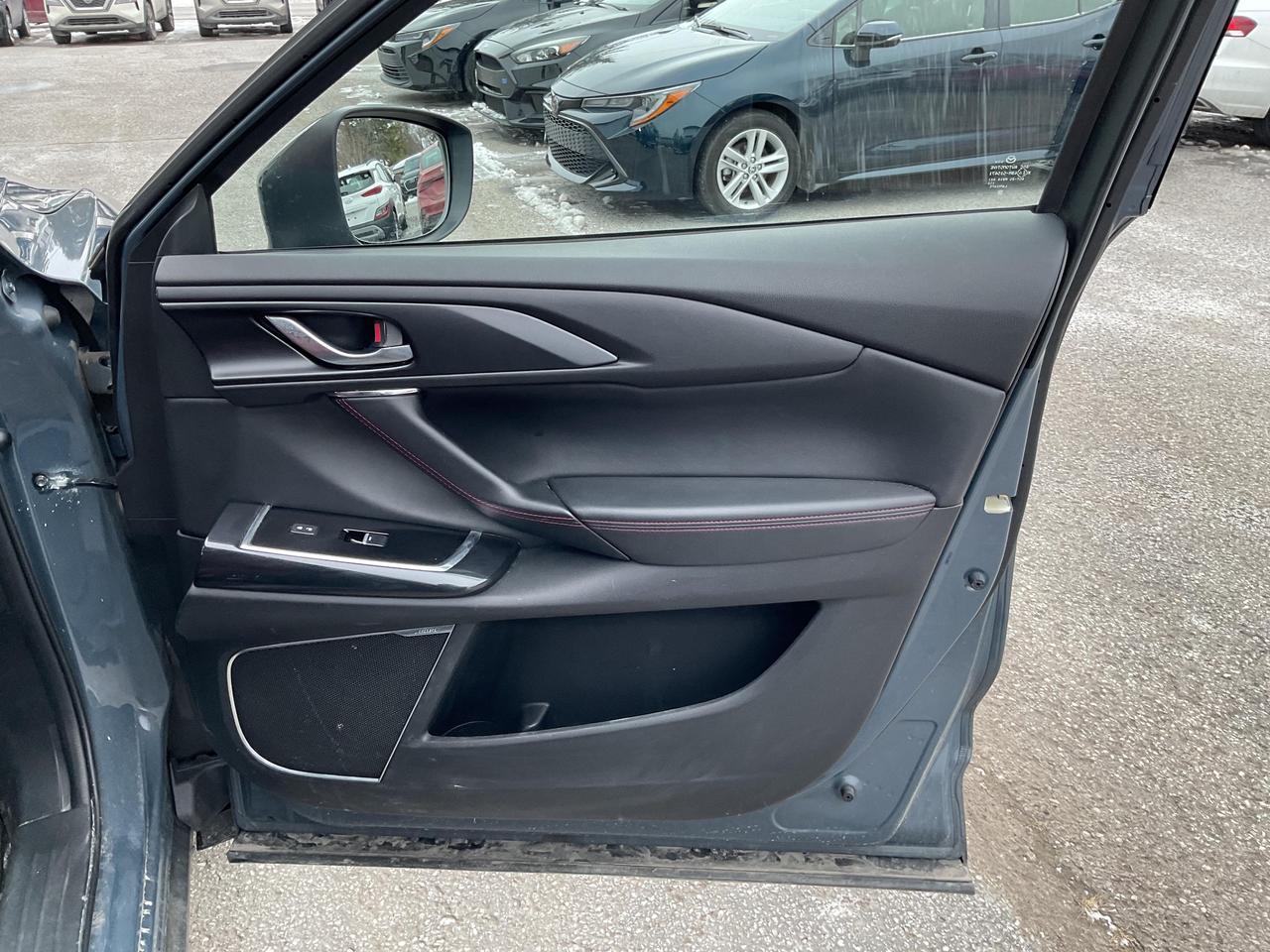 2022 Mazda CX-9  Photo