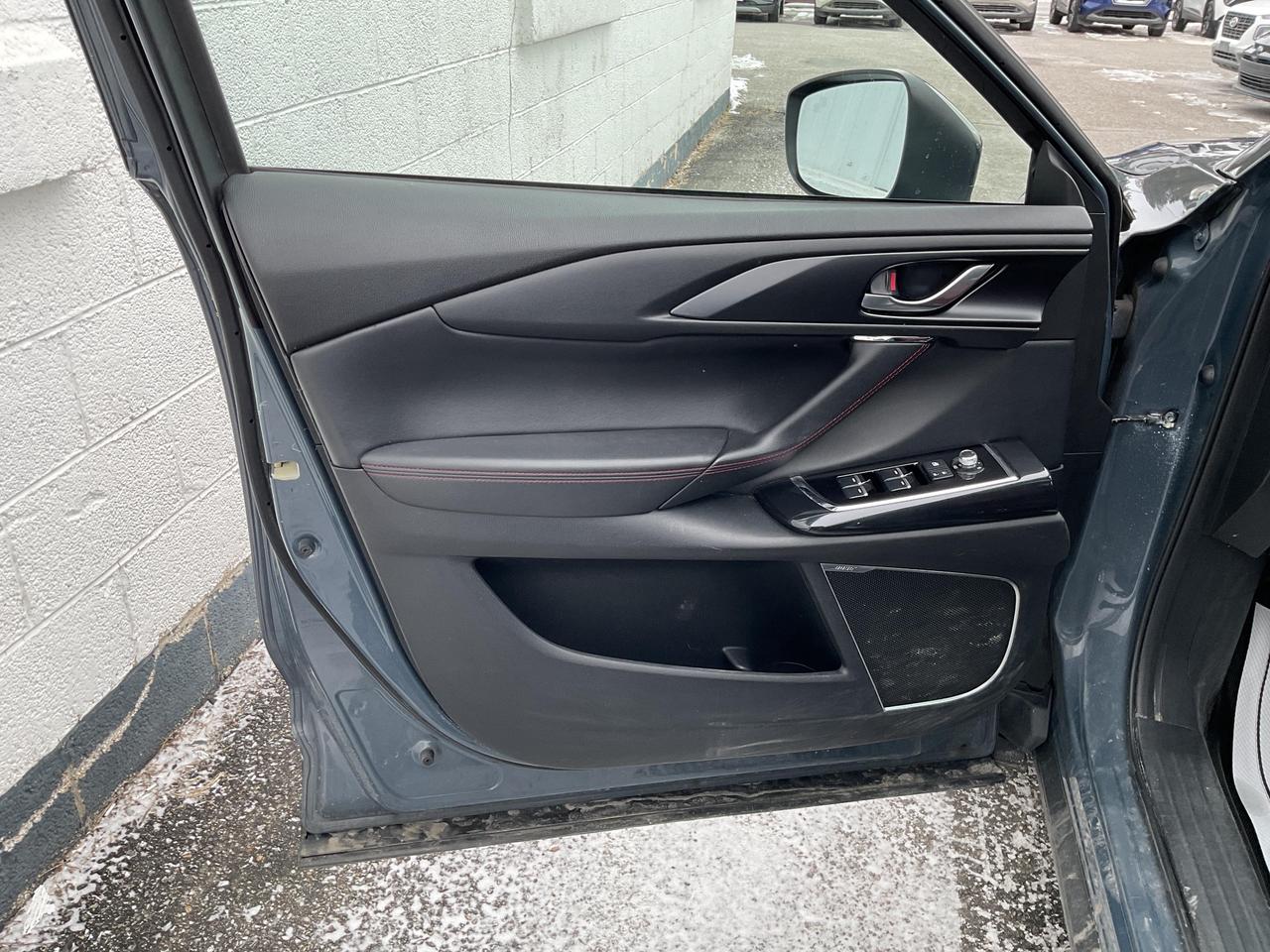 2022 Mazda CX-9  Photo