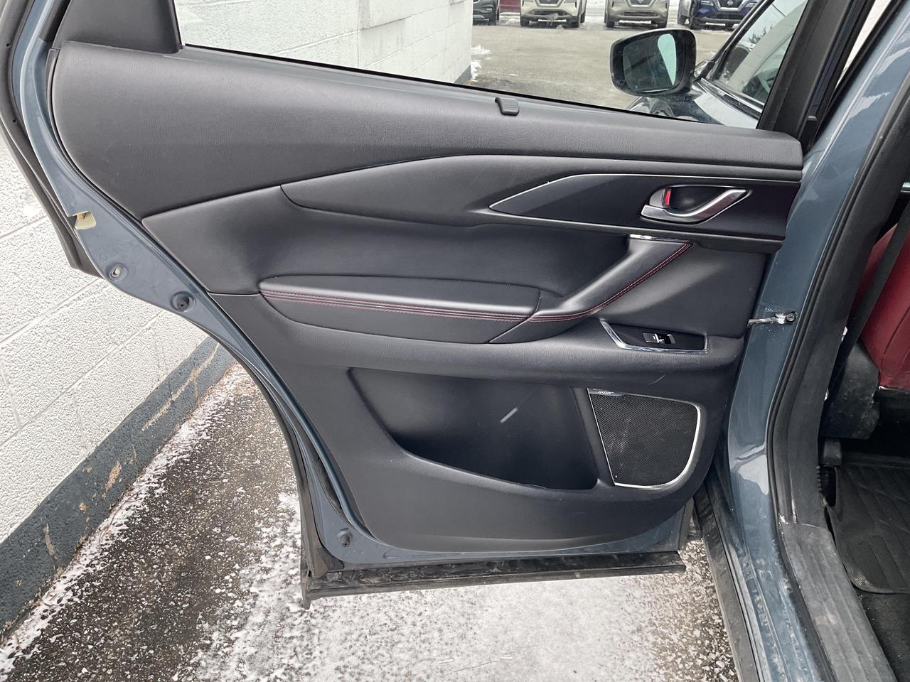 2022 Mazda CX-9  Photo