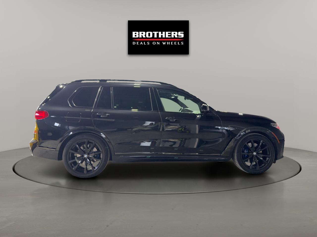 2020 BMW X7 XDrive40i M Sport Pkg No Accidents 7 Passenger Photo