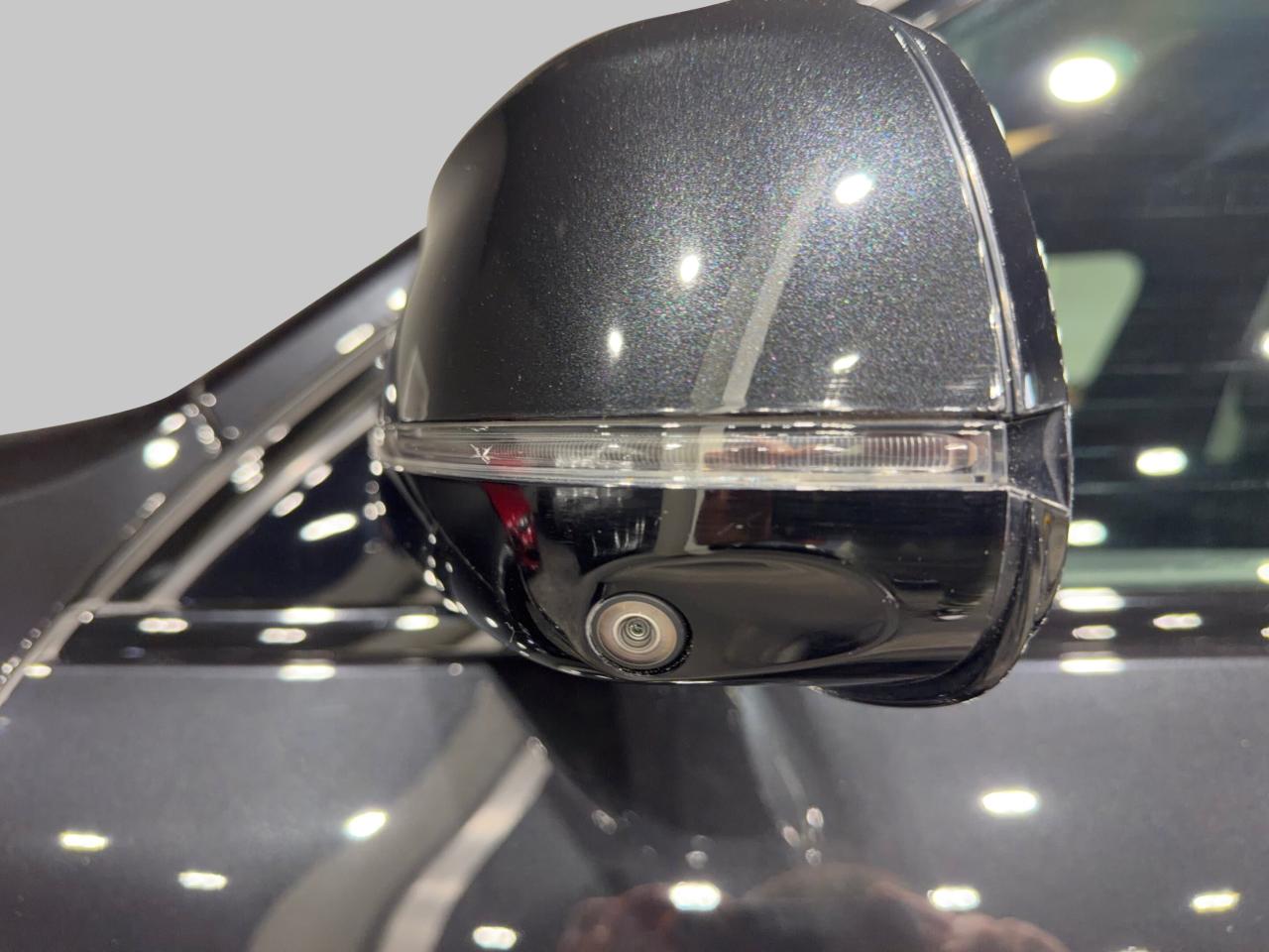 2020 BMW X7 XDrive40i M Sport Pkg No Accidents 7 Passenger Photo