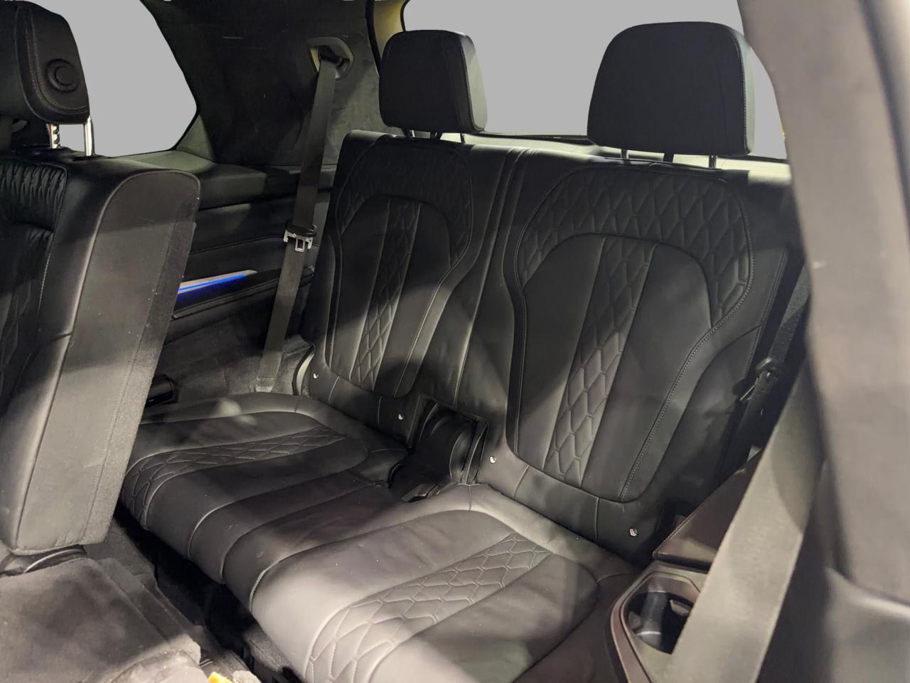 2020 BMW X7 XDrive40i M Sport Pkg No Accidents 7 Passenger Photo