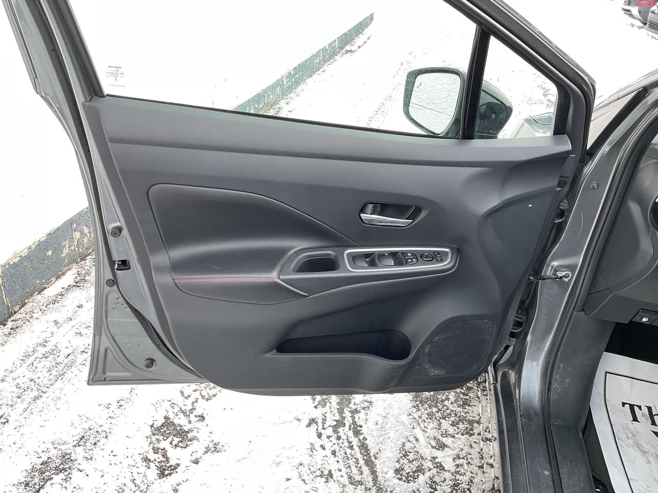 2024 Nissan Versa SR 4DR SEDAN Photo