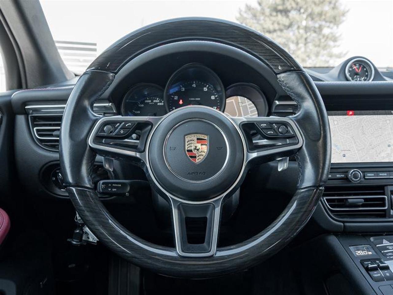 2021 Porsche Macan AWD Premium Pkg 20 Macan Turbo Wheels in High Glos Photo