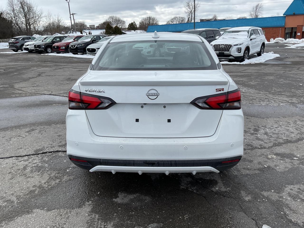2024 Nissan Versa SR 4DR SEDAN Photo