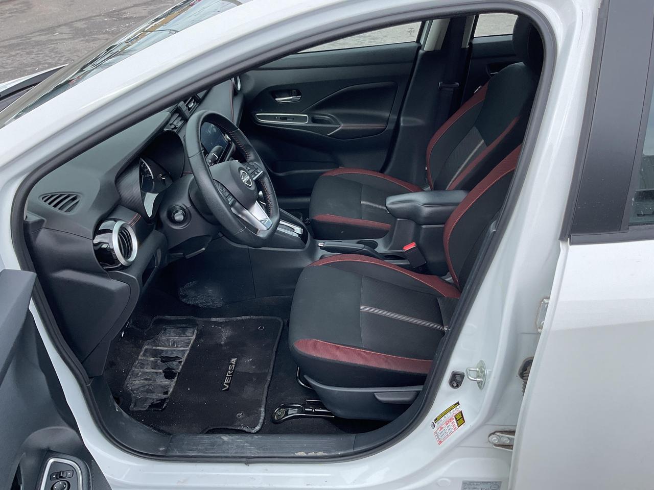 2024 Nissan Versa SR 4DR SEDAN Photo