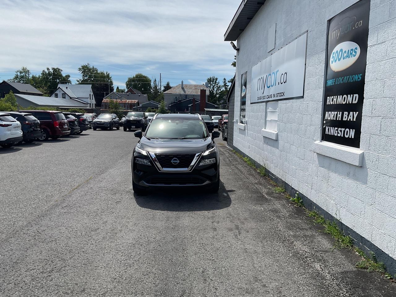 2023 Nissan Rogue SL 4dr All-Wheel Drive Sport Utility Photo4