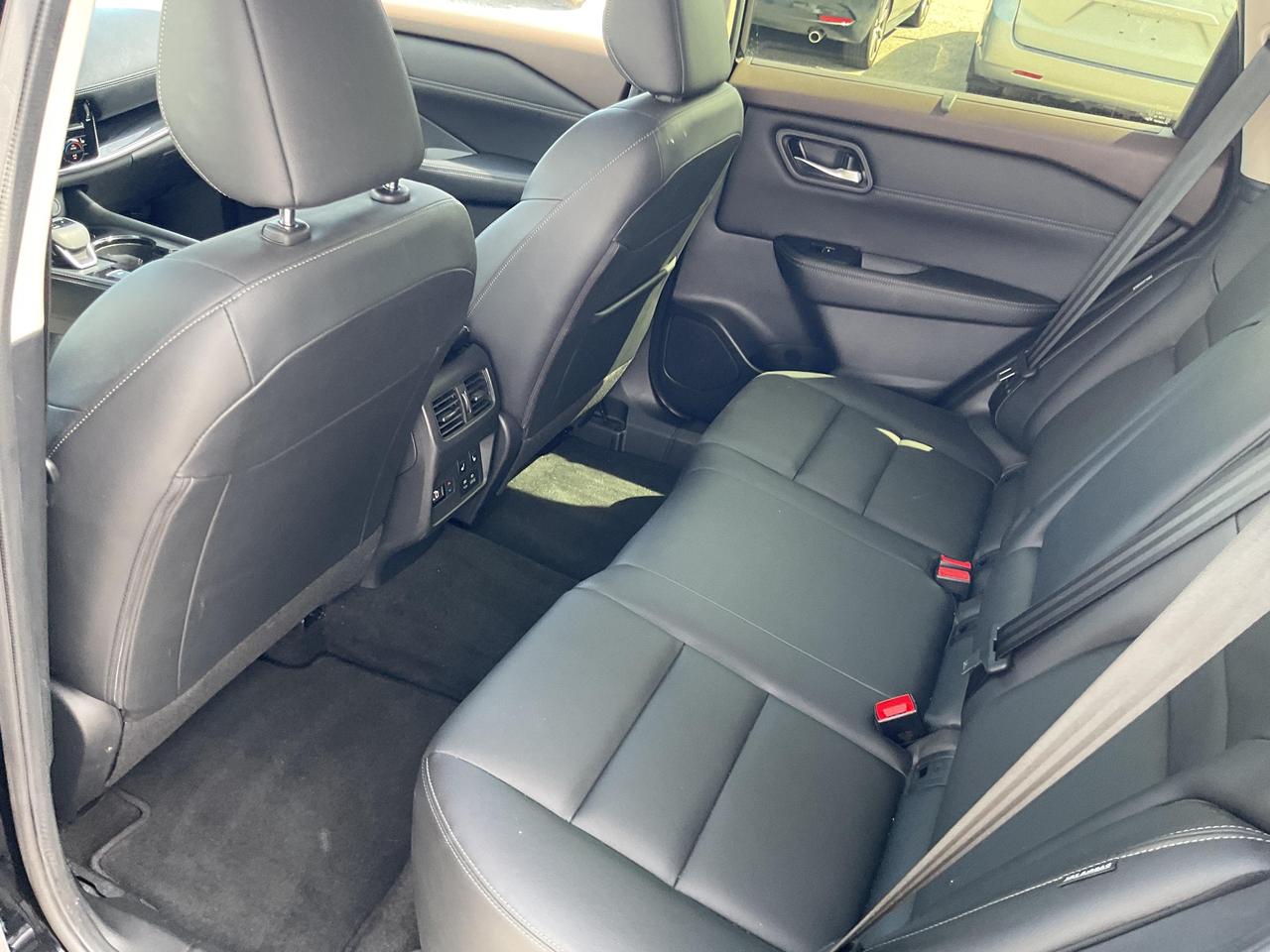 2023 Nissan Rogue SL 4dr All-Wheel Drive Sport Utility Photo