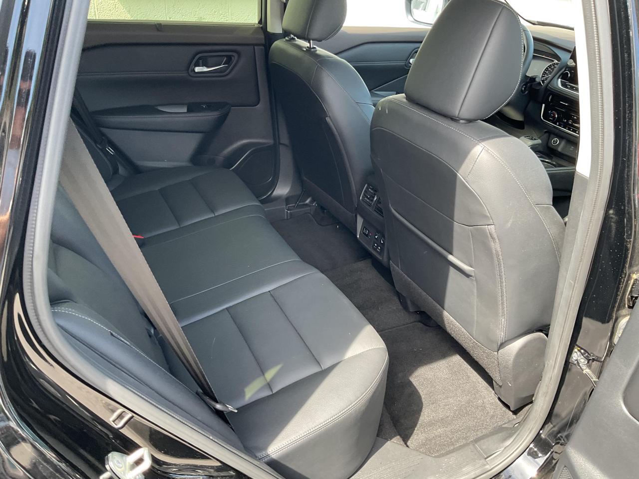 2023 Nissan Rogue SL 4dr All-Wheel Drive Sport Utility Photo