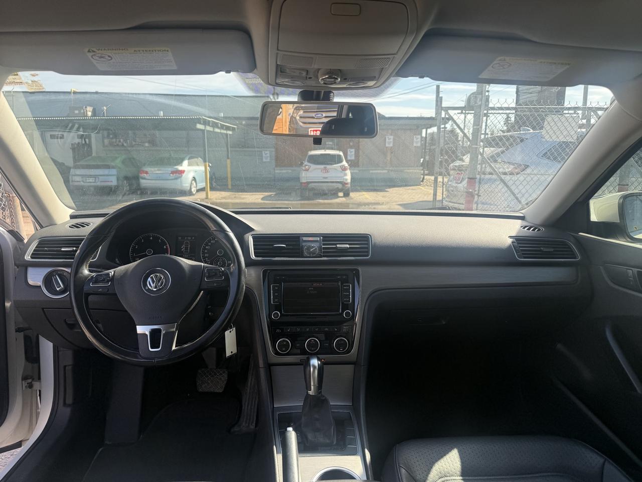 2015 Volkswagen Passat *** 3 YEAR WARRANTY INCLUDED *** Photo