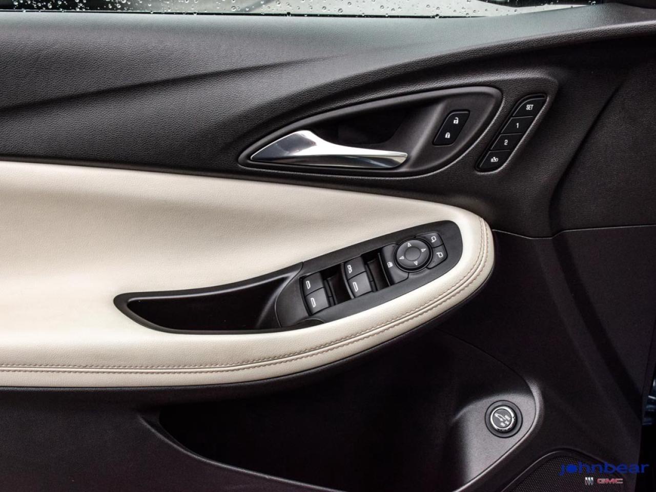 2024 Buick Encore GX Avenir Photo