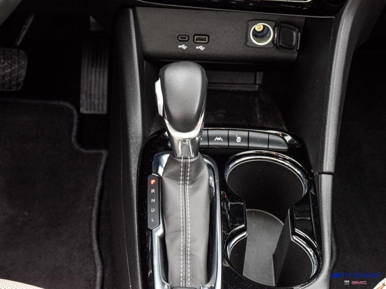 2024 Buick Encore GX Avenir Photo