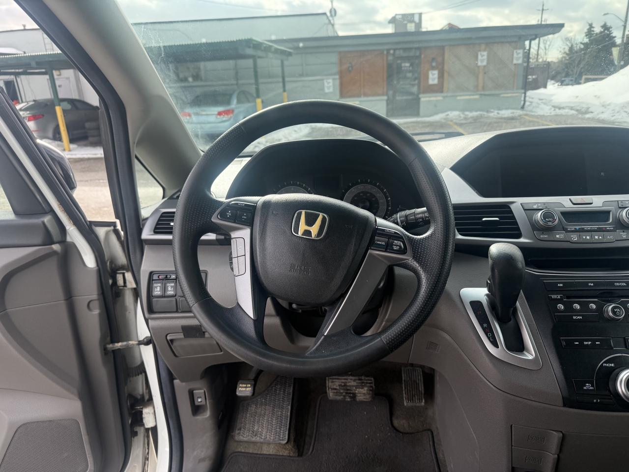2012 Honda Odyssey *** 3 YEAR WARRANTY INCLUDED *** Photo