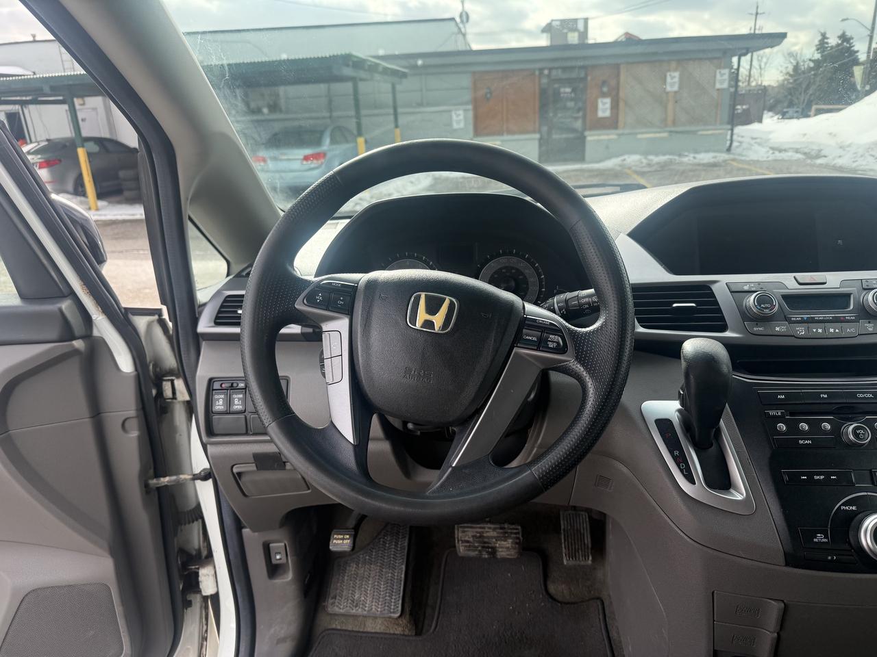 2012 Honda Odyssey *** 3 YEAR WARRANTY INCLUDED *** Photo