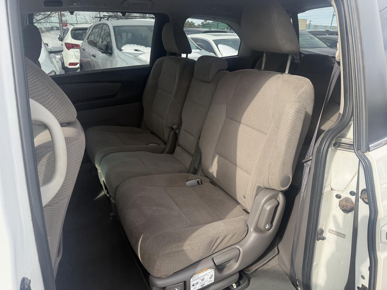 2012 Honda Odyssey *** 3 YEAR WARRANTY INCLUDED *** Photo