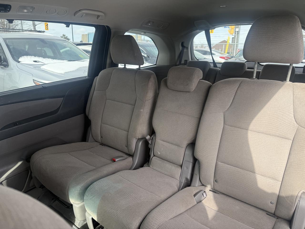 2012 Honda Odyssey *** 3 YEAR WARRANTY INCLUDED *** Photo