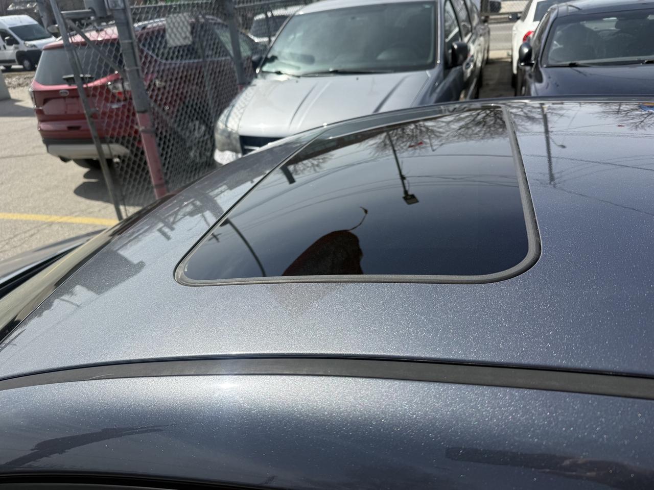 2018 Hyundai Elantra *** 3 YEAR WARRANTY INCLUDED *** Photo